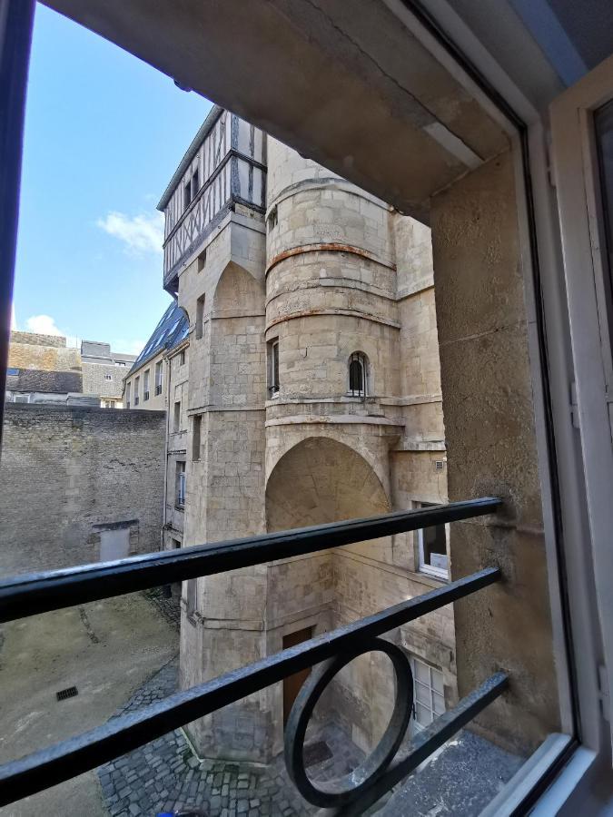 Studio En Duplex Dans Un Hotel Particulier 凯恩 外观 照片
